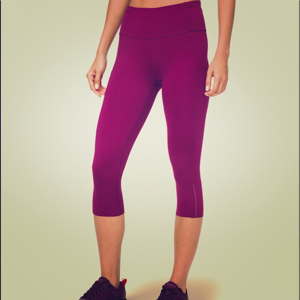 Fast and Free Crop ll 19” Nulux Lululemon Sz 12